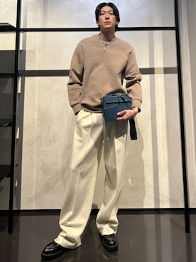 「アイテム（財布）」を使った、IBUKIさん（メンズ・182cm）の秋コーディネート