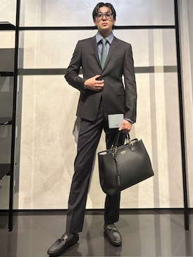 「アイテム（財布）」を使った、IBUKIさん（メンズ・182cm）の秋コーディネート