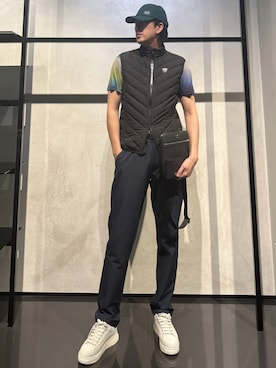 「アイテム（財布）」を使った、IBUKIさん（メンズ・182cm）の秋コーディネート