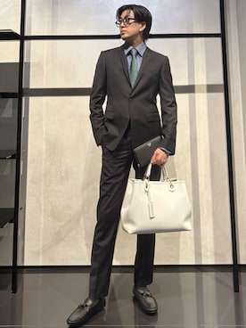 「アイテム（財布）」を使った、IBUKIさん（メンズ・182cm）の秋コーディネート