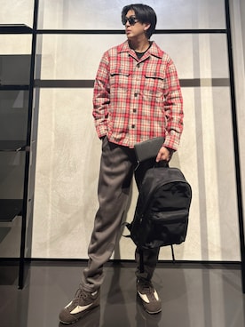 「アイテム（財布）」を使った、IBUKIさん（メンズ・182cm）の秋コーディネート