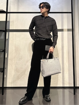 「アイテム（財布）」を使った、IBUKIさん（メンズ・182cm）の秋コーディネート