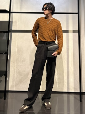「アイテム（財布）」を使った、IBUKIさん（メンズ・182cm）の秋コーディネート