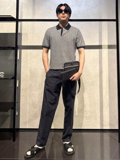 エンポリオアルマーニ　クロスストラップ ブラックサンダル　6 EMPORIO ARMANI エンポリオアルマーニ サンダル メンズ ロゴ