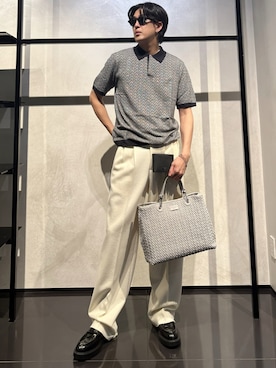 「アイテム（財布）」を使った、IBUKIさん（メンズ・182cm）の秋コーディネート