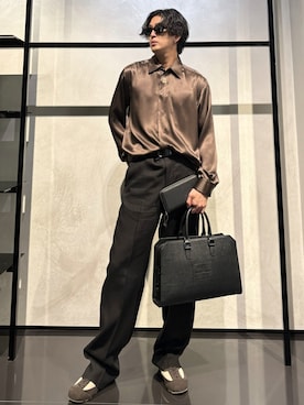 「アイテム（財布）」を使った、IBUKIさん（メンズ・182cm）の秋コーディネート