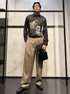 「アイテム（財布）」を使った、IBUKIさん（メンズ・182cm）の秋コーディネート