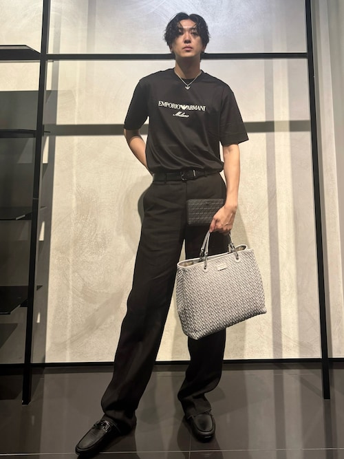 EMPORIO ARMANI エンポリオアルマーニ 総柄 長財布 ラウンド 箱付 楽天市場】【10%OFF】 エンポリオ アルマーニ 二つ折り財布