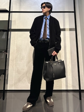 「アイテム（財布）」を使った、IBUKIさん（メンズ・182cm）の秋コーディネート