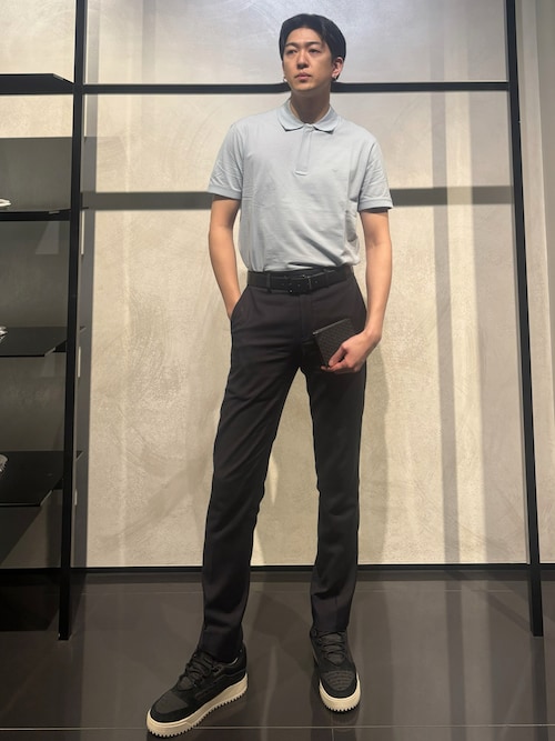 EMPORIO ARMANIのトップスを使ったコーディネート(ZOZOTOWN