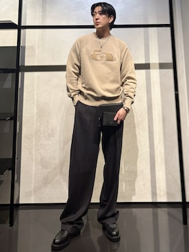 「アイテム（財布）」を使った、IBUKIさん（メンズ・182cm）の春コーディネート