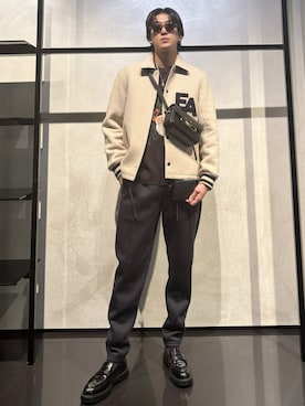 「アイテム（財布）」を使った、IBUKIさん（メンズ・182cm）の秋コーディネート