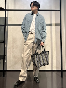 「アイテム（財布）」を使った、IBUKIさん（メンズ・182cm）の秋コーディネート