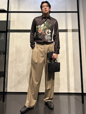 「アイテム（財布）」を使った、IBUKIさん（メンズ・182cm）の秋コーディネート