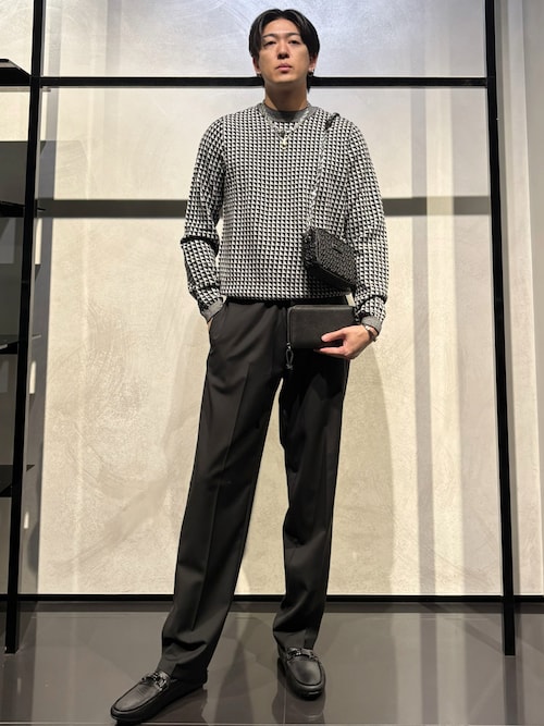 セール】【エンポリオ アルマーニ】カメラケース エンボス仕上げ