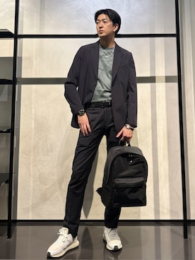 「アイテム（バックパック/リュック）」を使った、IBUKIさん（メンズ・182cm）の秋コーディネート