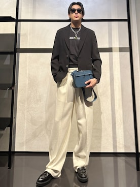 「アイテム（テーラードジャケット）」を使った、IBUKIさん（メンズ・182cm）の秋コーディネート