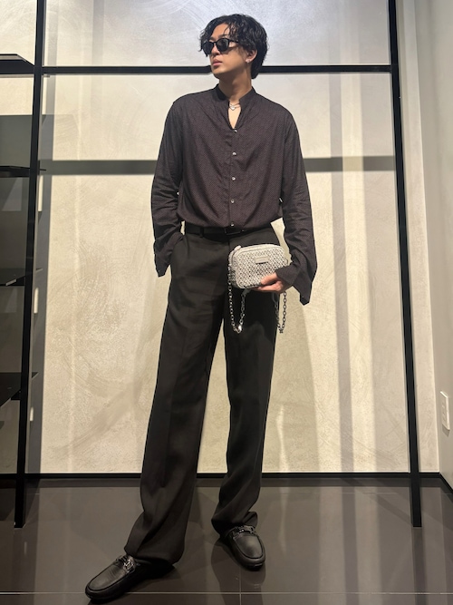 セール】【エンポリオ アルマーニ】カメラケース エンボス仕上げ