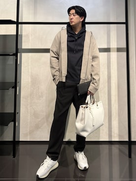 「アイテム（財布）」を使った、IBUKIさん（メンズ・182cm）の秋コーディネート