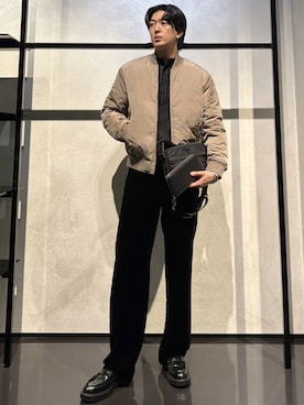 「アイテム（財布）」を使った、IBUKIさん（メンズ・182cm）の秋コーディネート