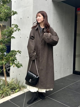 「アイテム（ステンカラーコート）」を使った、sakiさん（レディース・166cm）の秋コーディネート