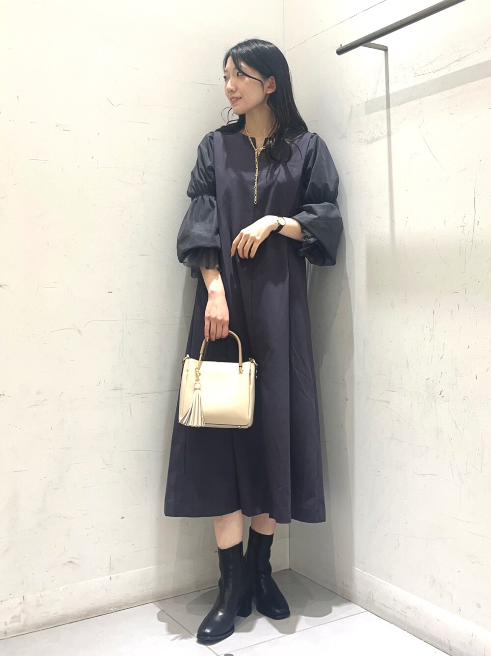 sakiさんの「プチ2WAYトートバッグ（RODE SKO）」を使ったコーディネートの1枚目の写真