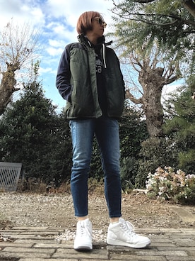 「DIESEL（ディーゼル）のアイテム（デニムパンツ）」を使った、幸さん（レディース・163cm）の冬コーディネート