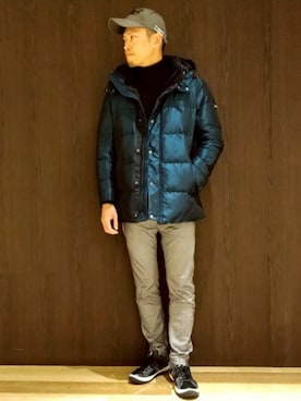「アイテム（ダウンジャケット/コート、ブルー系）」を使った、NICOLE CLUB FOR MENさん（メンズ・177cm）の秋コーディネート