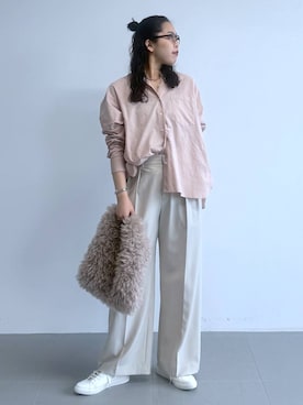 「スニーカー特集」｜「アイテム（スラックス）」を使った、kyokyon9120さん（レディース・169cm）の夏コーディネート