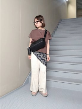 「URBAN RESEARCH Sonny Label(アーバンリサーチサニーレーベル)のハイスペイージーセミワイドパンツ(その他パンツ、ホワイト系)」を使った、mayuさん(レディース・153cm)の春コーディネート