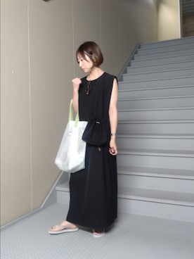 「URBAN RESEARCH Sonny Label(アーバンリサーチサニーレーベル)のSLAB ワンピース バッグSET(ワンピース、ブラック系)」を使った、mayuさん(レディース・153cm)の春コーディネート