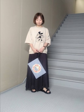 「URBAN RESEARCH Sonny Label(アーバンリサーチサニーレーベル)の別注/DISNEY/スウェットTシャツ(Tシャツ/カットソー、ベージュ系)」を使った、mayuさん(レディース・153cm)の夏コーディネート