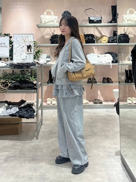 「Heather（ヘザー）のアイテム（その他パンツ）」を使った、りさこさん（レディース・154cm）の秋コーディネート