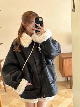 「アイテム（ムートンコート）」を使った、りさこさん（レディース・154cm）の秋コーディネート