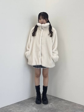 「アイテム（その他アウター、ホワイト系）」を使った、りさこさん（レディース・154cm）の秋コーディネート