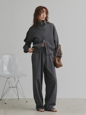 ad thieさんのコーディネート