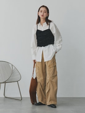 「アイテム（カーゴパンツ）」を使った、ad thieさん（レディース・169cm）の秋コーディネート