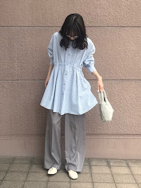 「KBF（ケイビーエフ）のアシメギャザータックミニワンピース（ワンピース、ブルー系）」を使った、kotoriさん（レディース・160cm）の春コーディネート