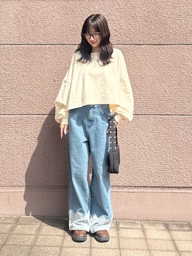 「SENSE OF PLACE by URBAN RESEARCH（センスオブプレイスバイアーバンリサーチ）の2WAYウエストレースヘムデニム（デニムパンツ、ブルー系）」を使った、kotoriさん（レディース・160cm）の秋コーディネート