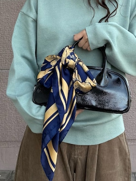 「アイテム（バンダナ/スカーフ）」を使った、kotoriさん（レディース・160cm）の秋コーディネート