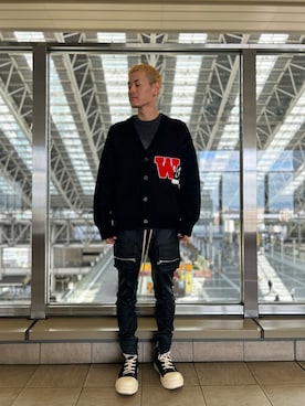 「WHITELAND（ホワイトランド）のアイテム（ニット/セーター）」を使った、tokuさん（メンズ・165cm）の秋コーディネート