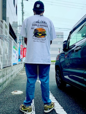 「UNDEFEATED （アンディフィーテッド）のアイテム（キャップ）」を使った、mochitomoさん（メンズ・178cm）の夏コーディネート