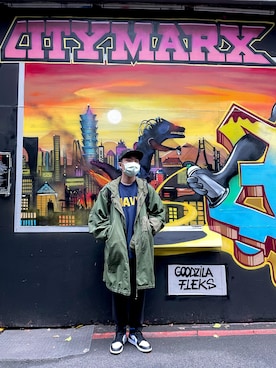 「oversize」｜「アイテム（ミリタリージャケット）」を使った、Leviさん（メンズ・174cm）の秋コーディネート