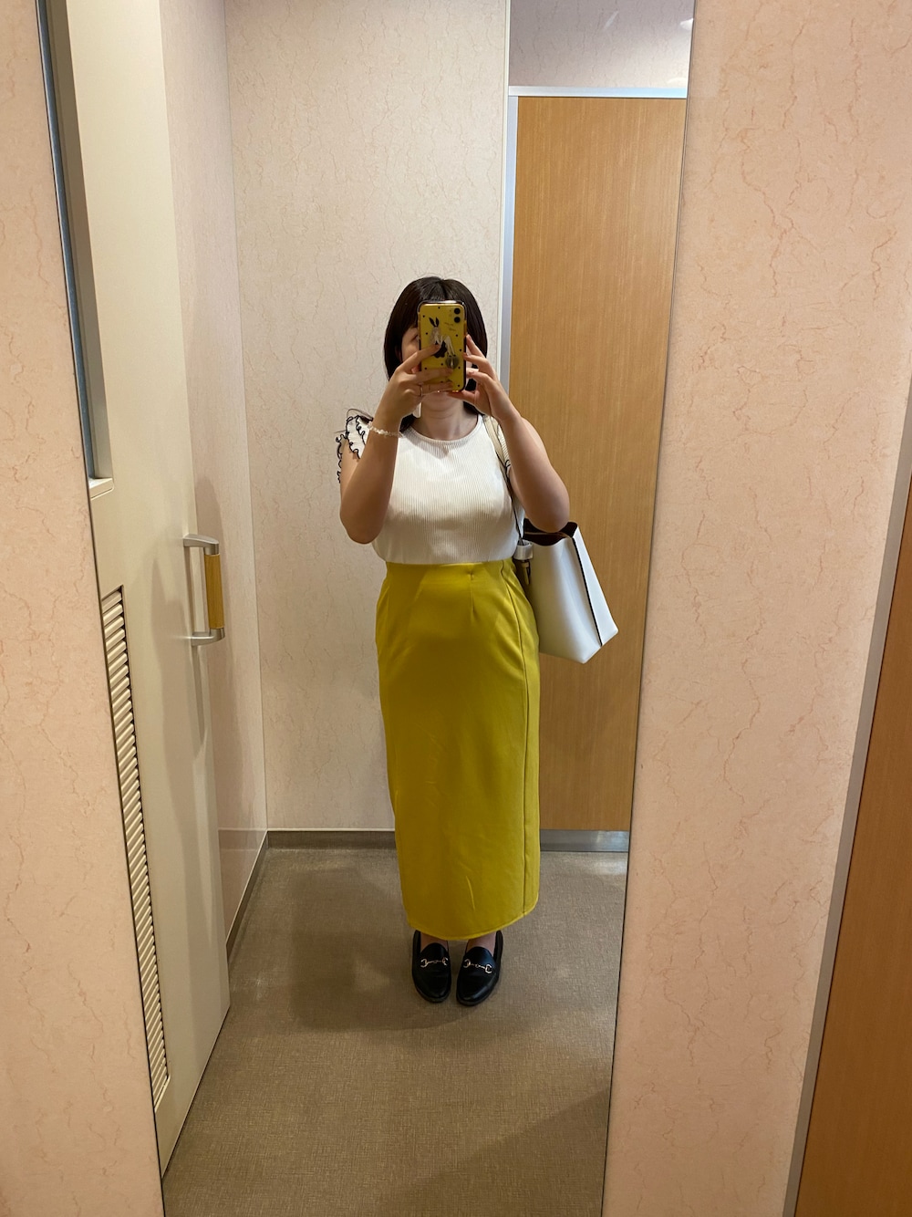 「OLIVE des OLIVEのアイテム（トップス、ホワイト系）」を使った、chocomintocotocoさん（レディース・155cm）の夏コーディネートの1枚目の写真