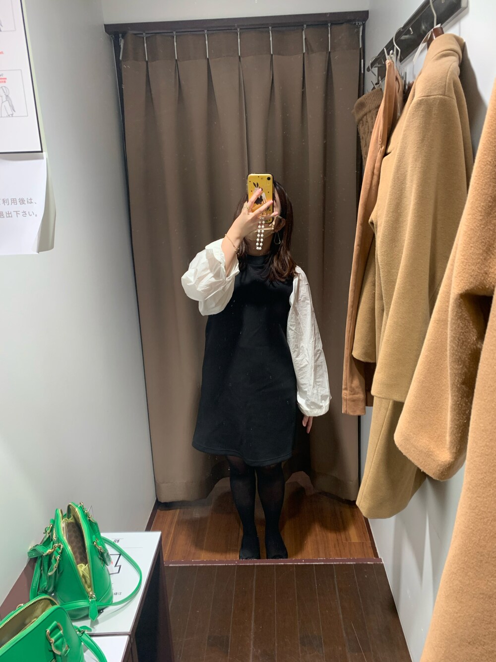 「カジュアルコーデ、お洒落さんとつながりたい、低身長、ワンピース、ボリューム袖」｜「OLIVE des OLIVEの袖異素材ドッキングワンピース（ワンピース、ブラック系）」を使った、chocomintocotocoさん（レディース・155cm）の秋コーディネートの1枚目の写真