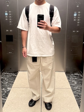 「アイテム（パスケース）」を使った、orsh1ngさん（メンズ・174cm）の秋コーディネート