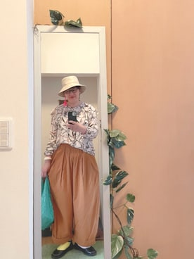 「アイテム（イヤリング）」を使った、えちご屋さん（レディース・168cm・40代）の秋コーディネート