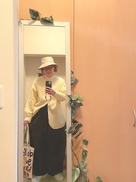 「アイテム（イヤリング）」を使った、えちご屋さん（レディース・168cm・40代）の春コーディネート