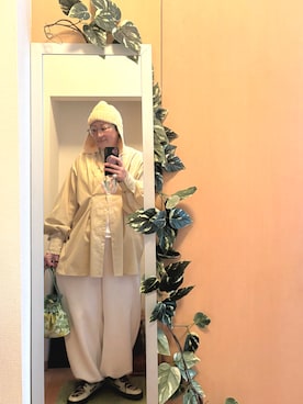 「アイテム（シャツ/ブラウス）」を使った、えちご屋さん（レディース・168cm・40代）の冬コーディネート