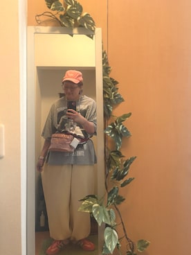 「？のピンクのタオル地キャップ（帽子、ピンク系）」を使った、えちご屋さん（レディース・168cm）の春コーディネート